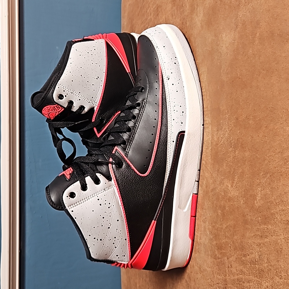 2014Air Jordan 2 Retro 'Infrared 23'